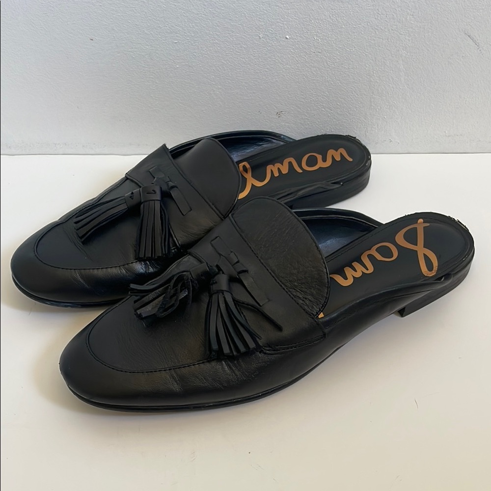 Sam Edelman Black Flats Classic Slip-On Design